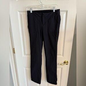 Athleta Size 4 Black Outdoor Adventure Pants W/Drawstring at Ankles and Pockets